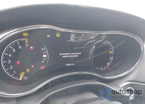 2019 Jeep Grand Cherokee Limited 4X4 z USA, uszkodzony, nr VIN 1C4RJFBG4KC592845